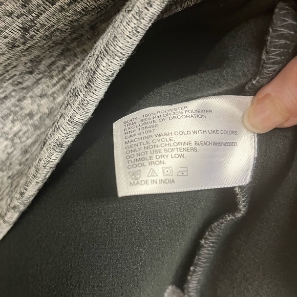 MEN’S GREG NORMAN ~ THE SHARK 🦈 ~  1/4 Button Neck Golf Sweater  ~ SIZE MEDIUM - Picture 11 of 11